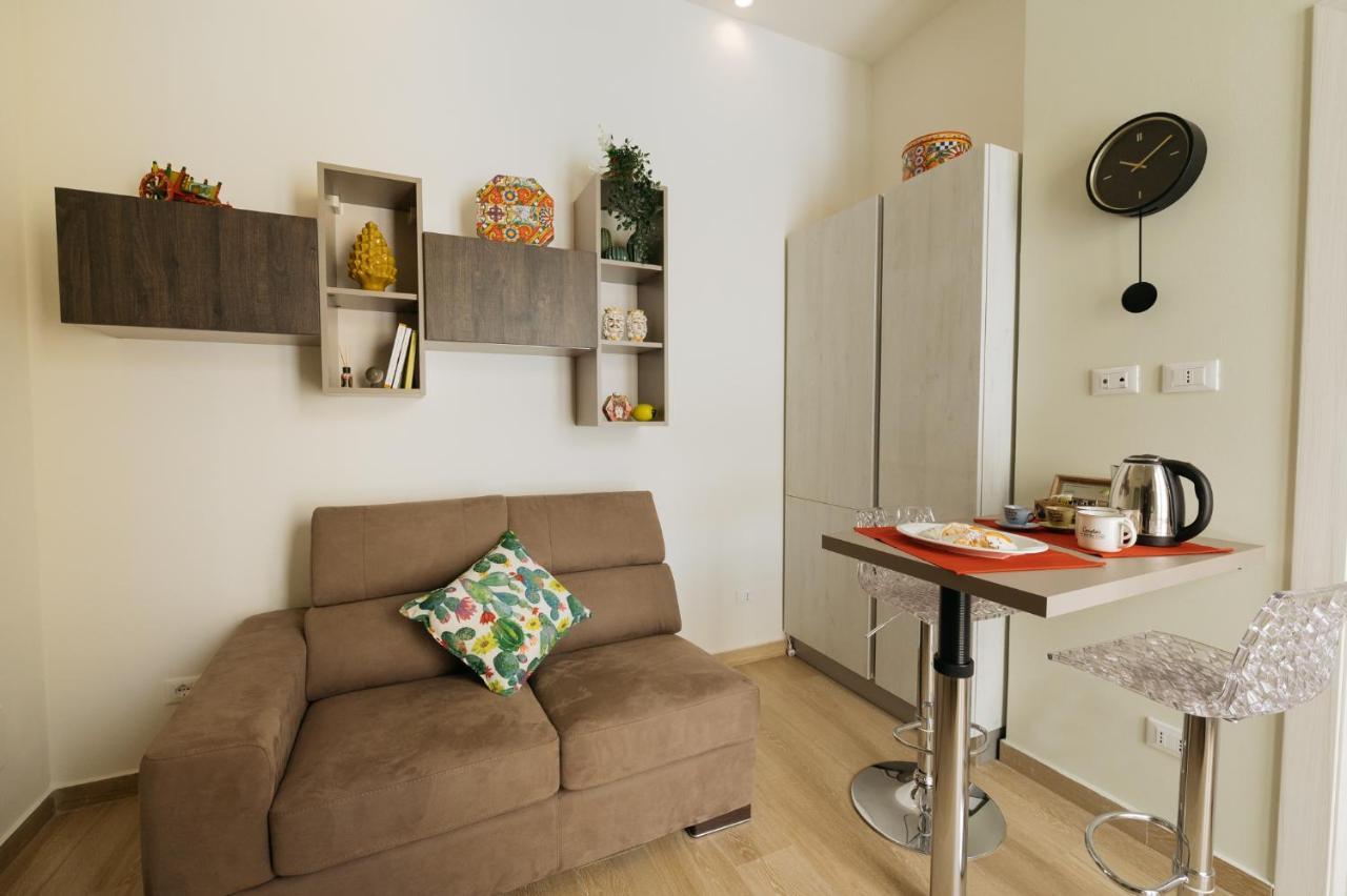 In Centro Apartment Палермо Екстер'єр фото