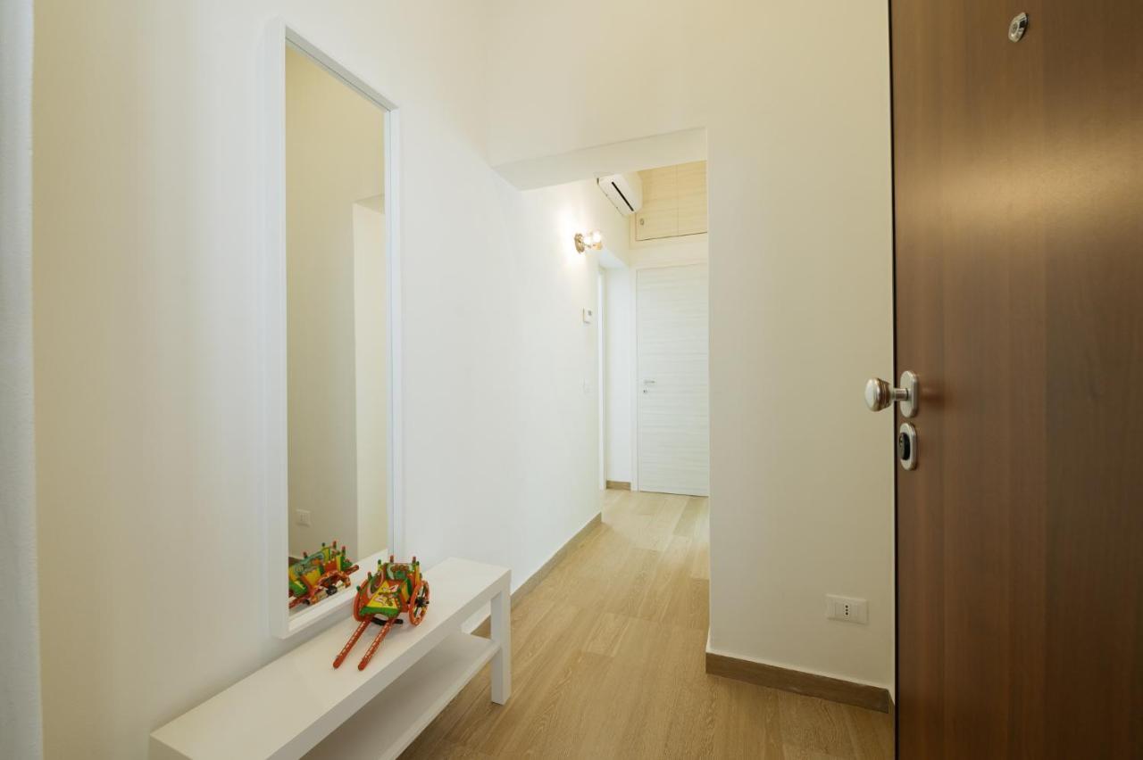 In Centro Apartment Палермо Екстер'єр фото